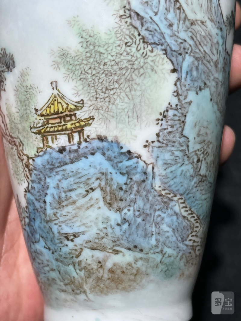 70年代 薄胎粉彩山水纹瓶一对 - 图18